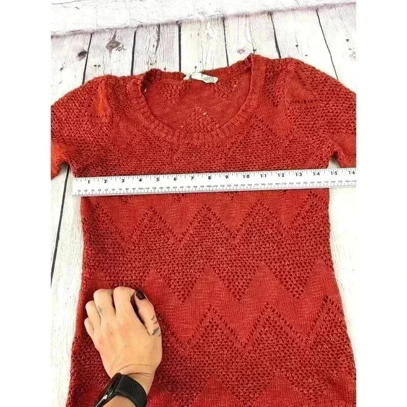 Rusty-Red Zig Zag Chevron Sweater Top SMALL 100% Acrylic Women's Pink Rose - Picture 11 of 12